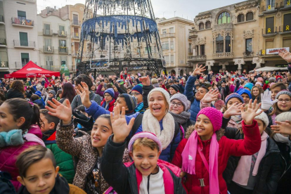 Més de 1.200 alumnes de primària han participat en aquest acte per donar la benvinguda a les festes nadalenques