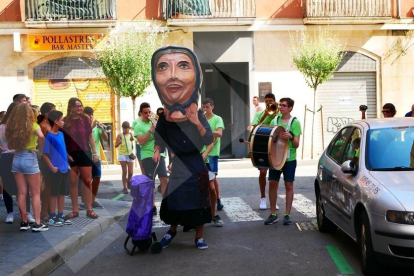 2º Pasacalle popular de 'La Sargidora' en las fiestas del barrio del Puerto de Tarragona