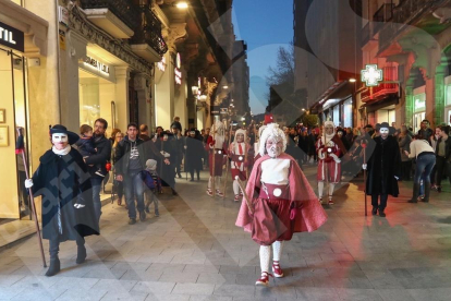 El Ball del Carnestoltes i els Set Pecats pels carrers de Reus