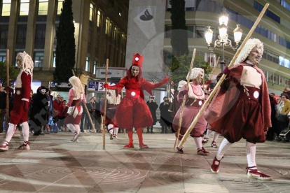 El Ball del Carnestoltes i els Set Pecats pels carrers de Reus