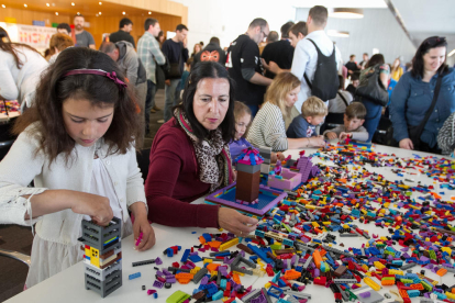 Les peces de Lego, protagonistes del Catbrick a Reus.