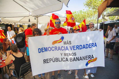 Banderes espanyoles, de tabàrnia i secessionistes