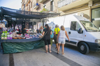 Després de més d'una dècada, els marxants tornen a la plaça Corsini