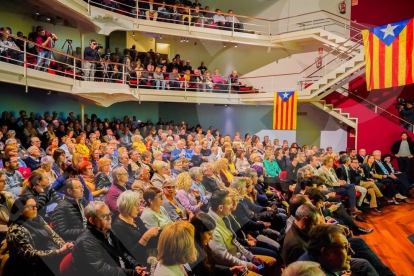 Míting central de JxCat a Tarragona. Teatre Metropol. 25 d'abril de 2019