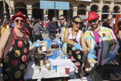 Expo-profit a la plaça Prim de Reus