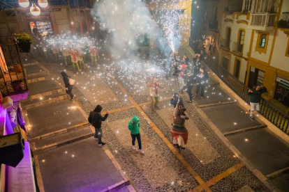 Premis a les comparses participants al Carnaval de Tarragona i crema del Ninot, la Ninota i la Bota