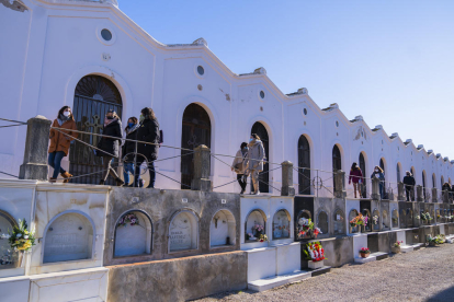 Visita guiada amb motiu del 150è aniversari del cementiri de Reus