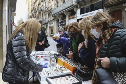 'Les Botigues al Carrer' de Reus quallen un «bon inici» de campanya