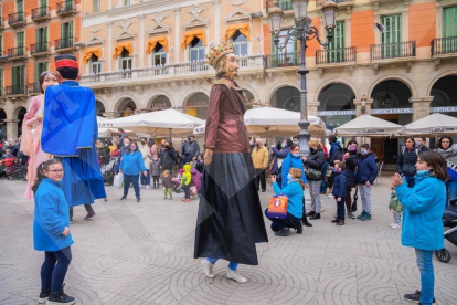 Imatges de la Trobada de gegants de la Plaça del Prim de Reus del diumenge 6 de març de 2022