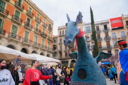 Imatges de la Trobada de gegants de la Plaça del Prim de Reus del diumenge 6 de març de 2022