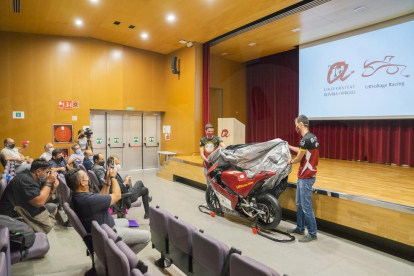 Participarán en la carrera con una nueva moto eléctrica mejorada del 15 al 18 de julio en el circuito MotorLand Aragón.