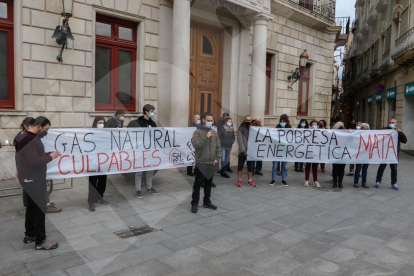 Protesta a Reus per l'anul·lació de la multa a Gas Natural