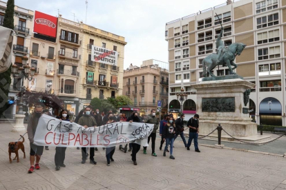 Protesta en Reus por la anulación de la multa a Gas Natural