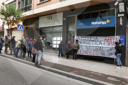 Protesta a Reus per l'anul·lació de la multa a Gas Natural