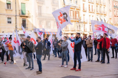 Manifestació dels treballadors de la petroquímica a Tarragona (I)