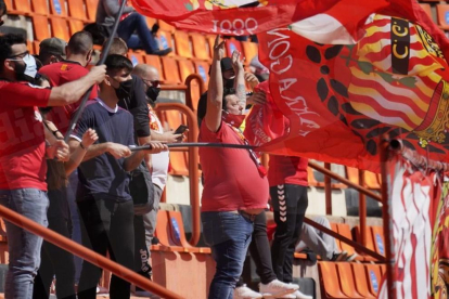 Els aficionats del Nàstic tornen al Nou Estadi més d'un any després de l'última vegada.