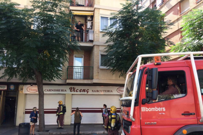 El edificio afectado ha sido el número 30 de la avenida Catalunya.