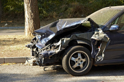 Las distracciones al volante provocan muchos accidentes.