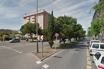 Un atropello en la Avenida Roma deja a dos heridos leves