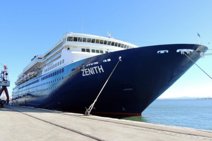 El Puerto de Tarragona recibirá el próximo lunes el crucero 'Zenith'