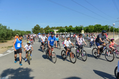 La13a Bicicletada Popular de La Pobla cuenta con más de 300 personas