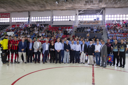 Hockey y vermú al XXVI Encuentro de Peñas del RCD Español en Reus