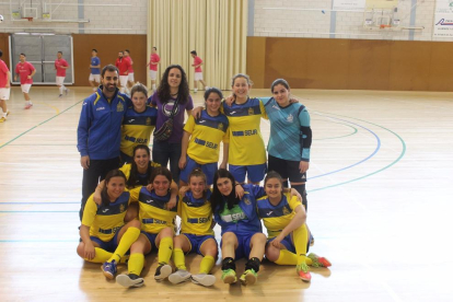 L'equip femení del FutbolPax es proclama campió de la Primera Divisió