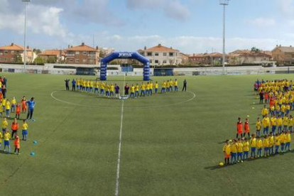 El Club de Futbol Vila-seca presenta els equips de la temporada 2015-2016