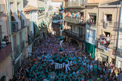Pilar de 7 amb folre dels Castellers de Vilafranca a la Diada del Quadre de Santa Rosalia.