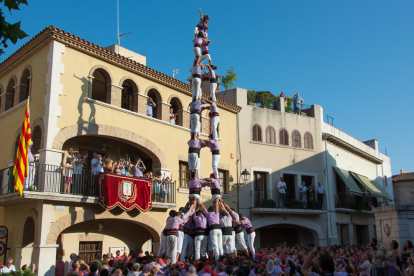 3de9 folrat de la Colla Jove de Tarragona a la diada de festa major de Vilallonga del Camp.