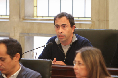 Una imagen de Vidal, en el debate sobre las ordenanzas fiscales.