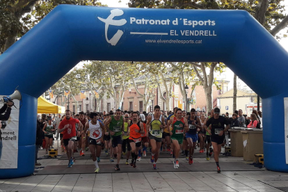 Imatge de la 30 Mitja Marató solidària del Vendrell, celebrada el passat 23 d'octubre.