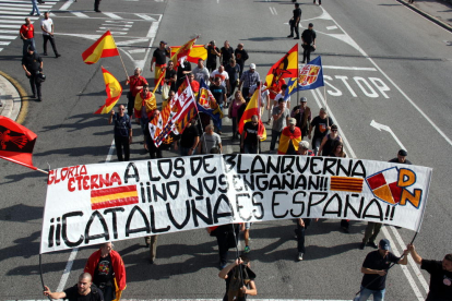 Imagen de archivo de una pancarta en apoyo de los agresores del Centro Blanquerna en Madrid, que irrumpieron en el espacio durante el acto institucional de celebración de la Diada de Cataluña del 2013.