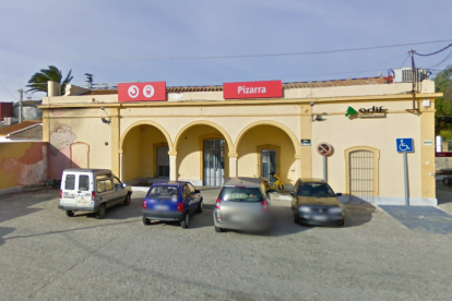 Imatge de l'estació de trens del municipi Pizarra.