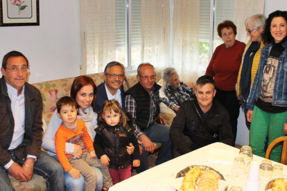 En el homenaje estuvieron presentes familiares de la centenaria y autoridades.