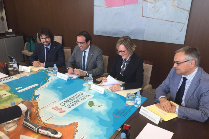 València i Catalunya acorden la defensa conjunta del Corredor del Mediterrani