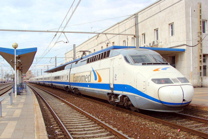 Un tren Euromed, que cubre el trayecto entre Barcelona y Valencia