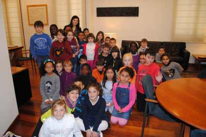 Imatge dels alumnes que han visitat l'Ajuntament de Vila-Seca.
