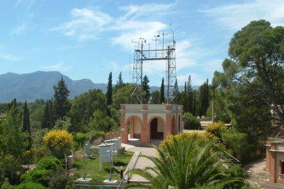 L'Observatori de Roquetes va ser fundat l'any 1904 per la Companyia de Jesús.
