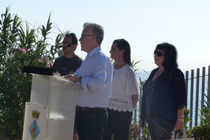 L'alcalde de Salou, Pere Granados, i la regidora d'Ensenyament, Júlia Gómez, han donat la benvinguda als docents.
