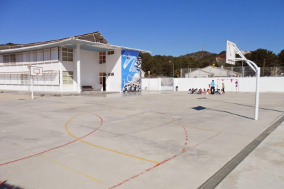 L'escola Mossèn Cinto Verdaguer és un dels centres de primària inclosos al projecte.