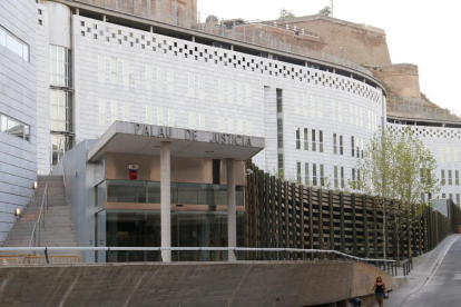 El juicio tiene lugar en la Audiencia de Lleida.
