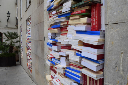 20.000 llibres convertits en art