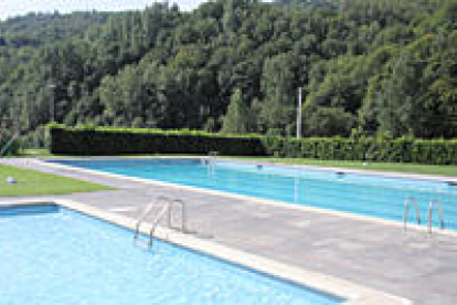 Els fets han tingut lloc a la piscina municipal de Villallonga del Camp.