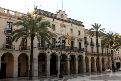 Tot apunta que la seu de la vegueria serà Vilanova i la Geltrú -a la fotografia es pot veure la façana de l'Ajuntament- o Vilafranca del Penedès.
