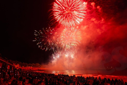 Segundo día del Concurso Internacional de Castillos de Fuegos Artificiales de Tarragona