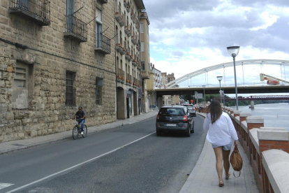 Imatge d'arxiu d'un carrer de Tortosa