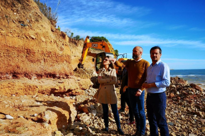 Per prevenir l'erosió de la platja s'invertiran 160.000 euros en la construcció d'una base de pedra d'escullera.