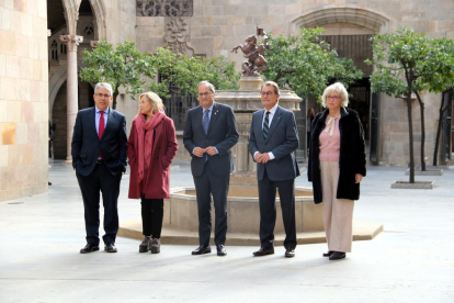 Francesc Homs, Joana Ortega, Artur Mas y Quim Torra antes del acto.
