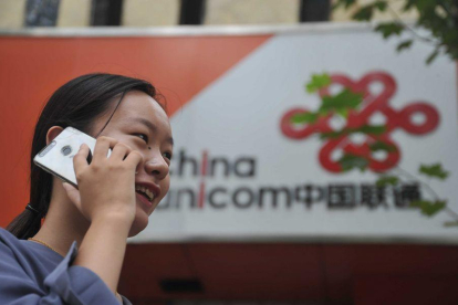 El teléfono pertenece a la compañía china Unicom.